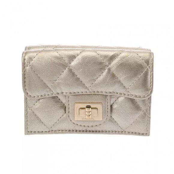 CHANEL 2.55 Matrasse Compact Wallet Silver A70325 purse - Picture 1 of 12